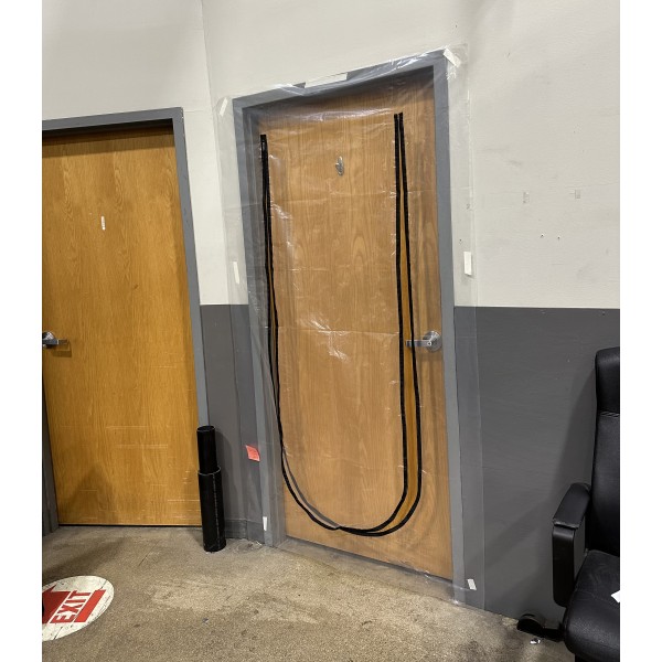 Vapor Barrier Zipper Door